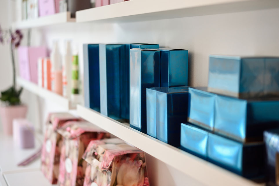 Embrace Your Natural Beauty with These Tips & Habits
